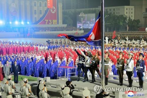A military parade is staged at Kim Il-sung Square in Pyongyang on Sept. 9, 2021, to celebrate the 73rd anniversary of the country's founding, in this photo released by the North's official Korean Central News Agency. (For Use Only in the Republic of Korea. No Redistribution) (Yonhap)