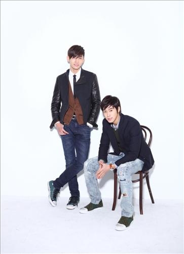 <동방신기 "둘이 팀 지킬 것..JYJ 돌아오길"> - 5