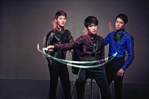 <JYJ "싱어송라이터 도전? 우린 계속 아이돌"> - 5