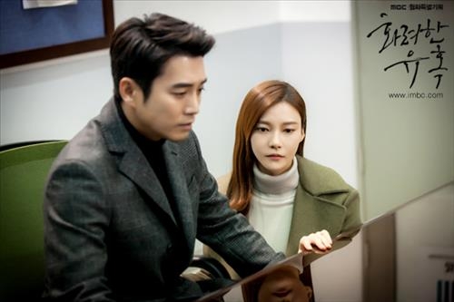 '금사월'에 가렸지만…진정한 막장 복마전 MBC '화려한 유혹' - 5