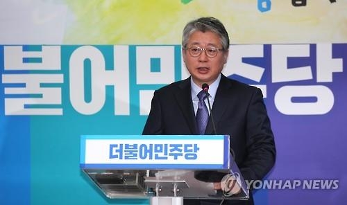 조응천 "靑, 없는 일 덮어씌워…文, 여러번 찾아왔다" - 2