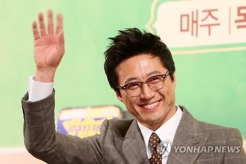 발연기·로봇연기 모아 '배우학교' 연 박신양 "기적 만들겠다" - 2