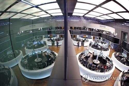 유럽증시, 미국 고용지표 발표 앞두고 소폭 상승세 출발 - 2