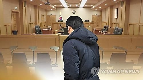 '술 좀 그만' 잔소리에 모친 살해한 30대에 징역 15년 - 2