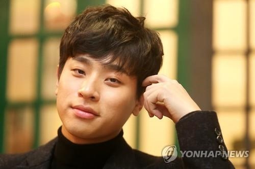 '동주' 박정민 "송몽규 정신 훼손할까 부담감 컸다" - 3