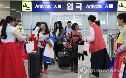 유커, 백화점에선 명품·마트에선 샴푸 샀다 - 2