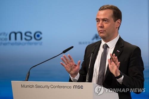 러시아 '냉전' 발언에 동·서유럽 반응 대조적 - 2