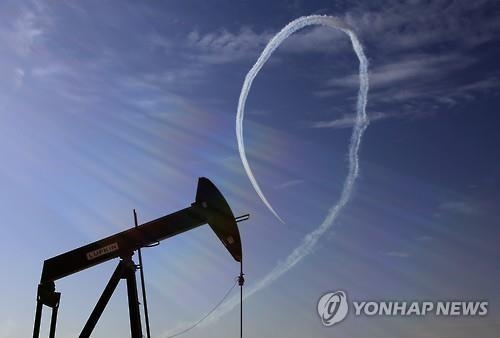 사우디·러시아 등 4개국 산유량 동결…OPEC-非OPEC 첫 합의(종합3보) - 2