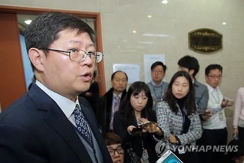김홍걸, 더민주 국민통합위원장에…"지지층 결집나설것" - 2