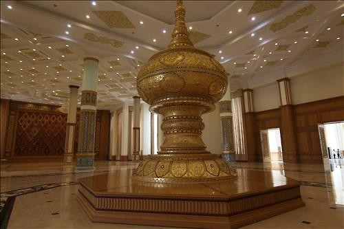 <르포> 미얀마 군부독재 상징 '세계최대' 의사당 - 4