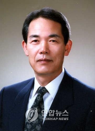 '청와대 파견 1호 검사' 서정신 前서울고검장 별세 - 2