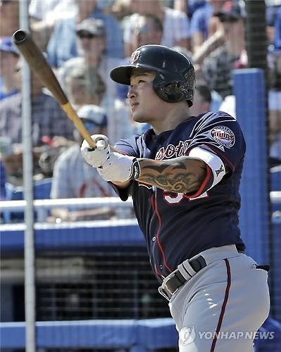 위기의 김현수·MLB 약속받은 박병호, 엇갈린 희비 - 3