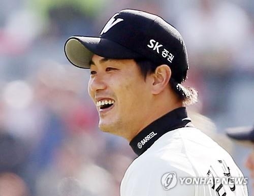 <프로야구> 100승 고지 김광현 "지나가는 과정, 아직 멀었다" - 2