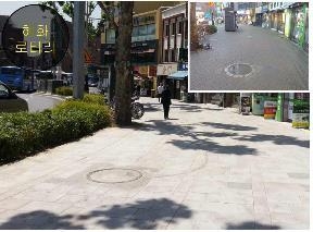 종로 동묘앞역 길에 '대청마루' 전통문양 보도블록 설치 - 2