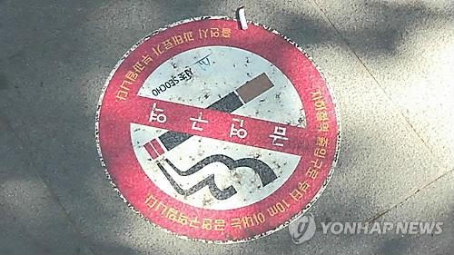 성인 男 흡연율 사상 첫 30%대…"담뱃값 인상 효과" - 2