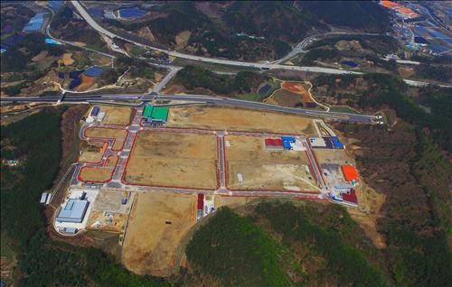 '의욕'만 앞세운 산업단지 무더기 미분양…지자체마다 골머리 - 2