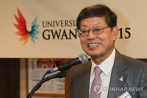 '직위상실' 위기 임각수 괴산군수, 변호인에 김황식 前총리 포함 - 3