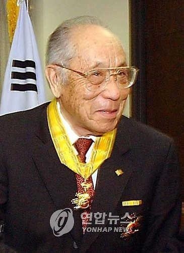 美아시아계 의원 26명 "故김영옥 대령에 美대통령 자유메달을" - 3