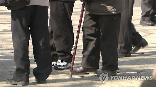 "노인학대 막자" 경찰, 6월 한달간 집중신고 접수 - 2