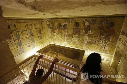 "철기 드물던 고대이집트 '투탕카멘 철검', 운석으로 만들어져" - 2
