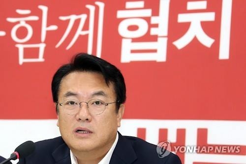 정진석 "정치에 완승 없다…협치 가능성 확인" - 2