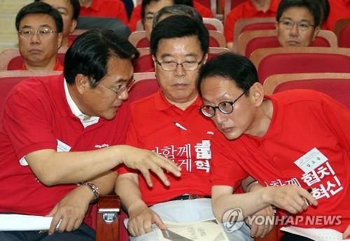 與, '쪼그라든 밥그릇'에 8개월 상임위원장 나눠먹기 주장까지 - 3