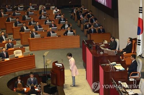 朴대통령 "국정동반자로서 국회존중…3당대표 회담 정례화"(종합) - 2