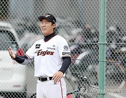 <프로야구> 배영수도 복귀 시동…소프트뱅크 3군과 교류전 등판 - 2