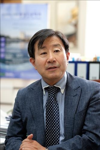 "갑작스런 통일 대비하려면 인문학적 통합 먼저 이뤄야" - 2