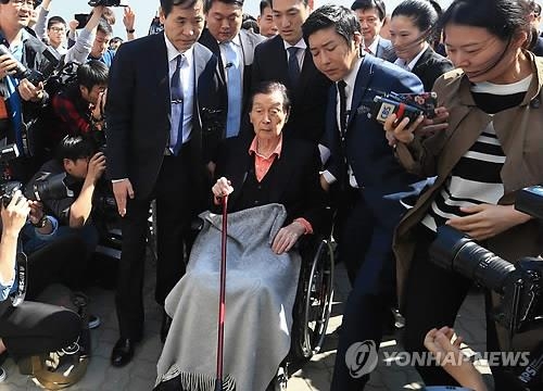 신격호 '지분 황금분할'이 롯데 형제간 '무한싸움' 자초 - 3