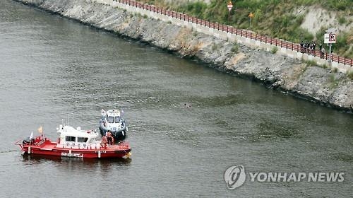 머리·몸 따로 발견된 시신…'자살·타살' 의문점 수두룩 - 2