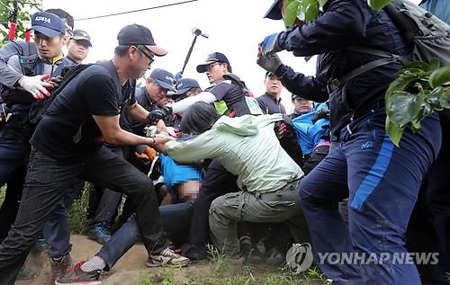 밀양송전탑 대책위 "이철성 경찰청장 내정 철회해야" - 2