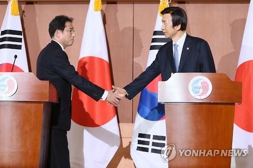 일본, 위안부지원재단에 10억엔 송금 조치(종합2보) - 2