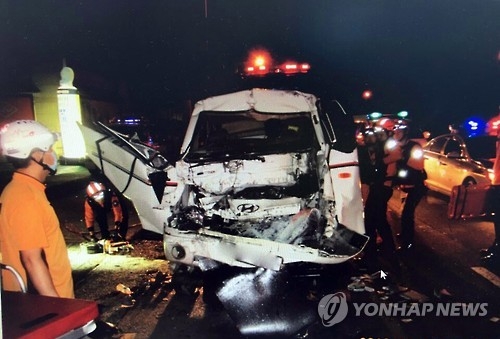 부자 목숨 앗아간 교통사고 현장