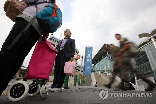 서울시, 지하철·버스 내일 새벽 2시까지 운행 - 1