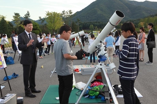 '2015 별축제'에 참가한 청소년들
