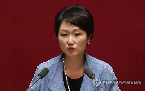 이언주 "朴대통령 前주치의가 복지장관 추천" 주장 - 1