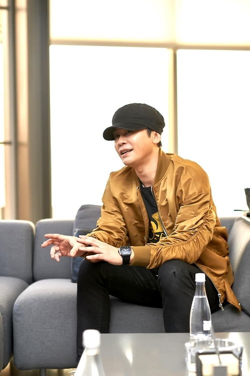 연합뉴스와 인터뷰 중인 YG 양현석 대표 프로듀서