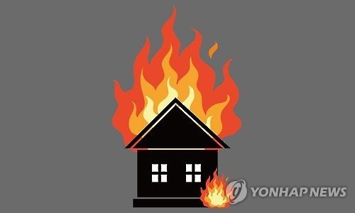 경북 영천 아파트서 불…70대 부부 숨져(종합) - 1