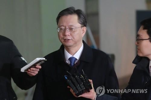 특검, 우병우 밤샘조사…"최순실 의혹, 사실 아니다" 부인(종합) - 1