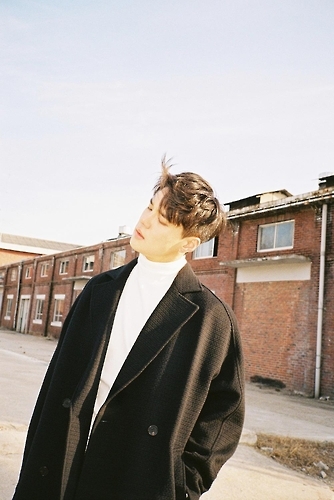 R&B 싱어송라이터 딘