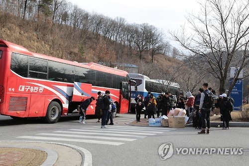 금오공대 신입생들 복귀