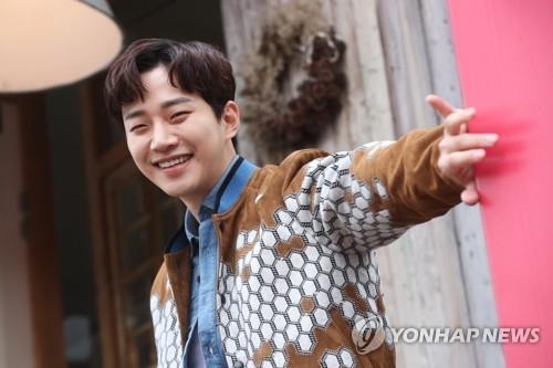 이준호 "남궁민과 브로맨스 많았으니 다음 상대는 여자였으면" - 2