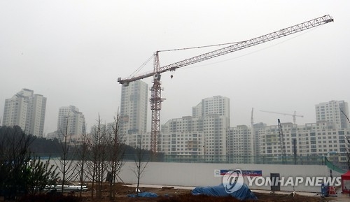 지방 아파트 시장 공급과잉에 미분양·미입주 '도미노' - 3