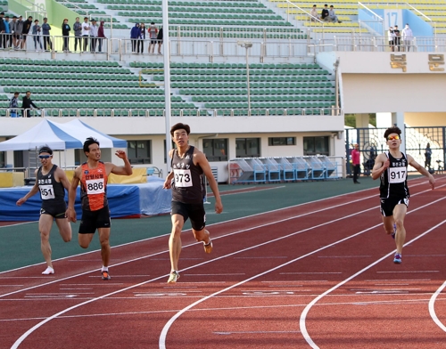 남자 200m 우승자 이재하