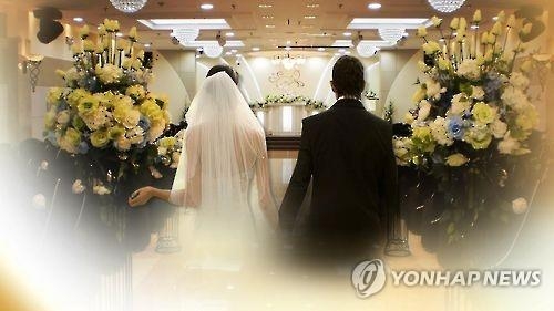 국내법 적용 피하려 중국업체 내세운 결혼중개업자 유죄 - 1
