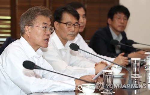 文대통령, 국민·野에 양해 구하며 '5대 인선원칙' 재확인 - 1