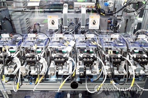 삼성전자 '8 포인트 배터리 안전성 검사', 연합뉴스 자료사진
