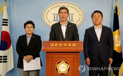 한국당, "부적격 3종세트" 金·宋·趙 자진사퇴 총공세(종합) - 2