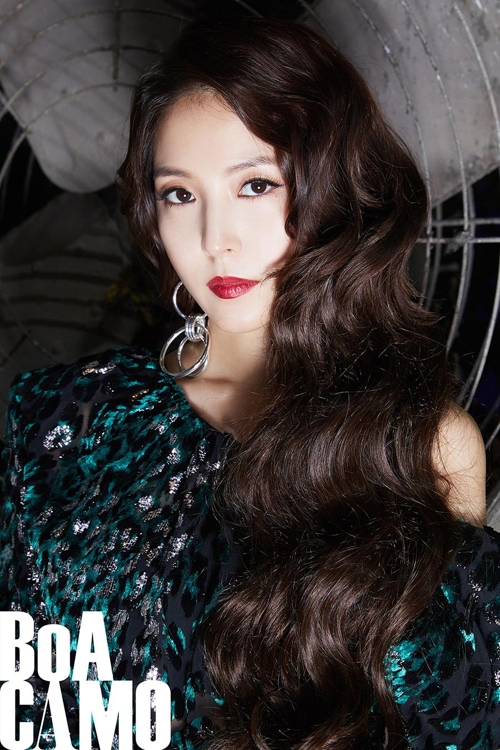 싱글 '카모' 발표하는 보아